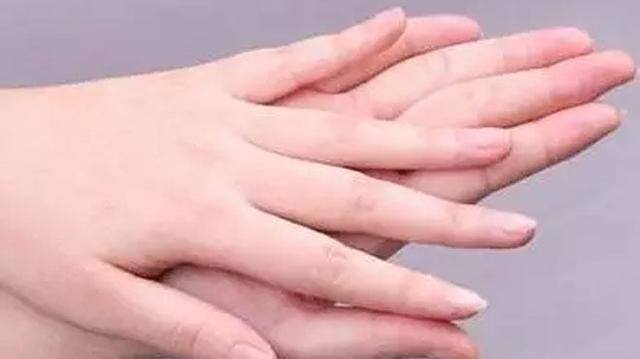 能赚大钱的女人手相（这几种手相的女人天生富贵吉祥，好运连连！）