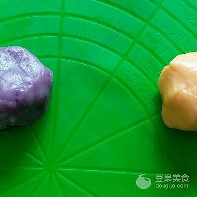 家庭自制冰皮月饼简单做法（冰皮月饼的做法）