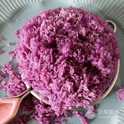 家庭自制冰皮月饼简单做法（冰皮月饼的做法）