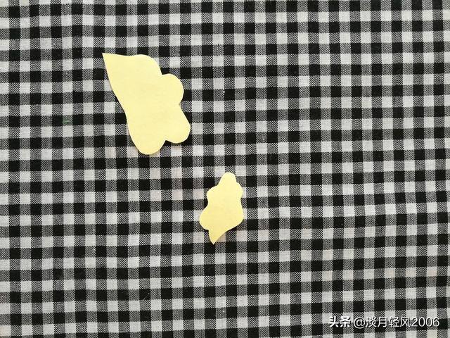 用卡纸做手工（用卡纸做一幅有花、有蝴蝶的春天的画）
