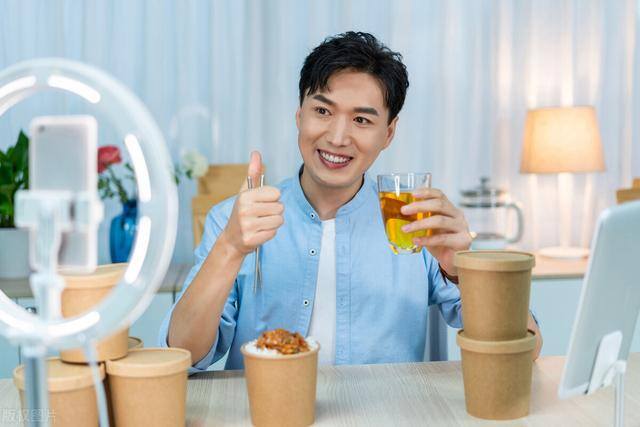 怎么直播带货卖东西（抖音短视频如何带货，学会这3个套路）