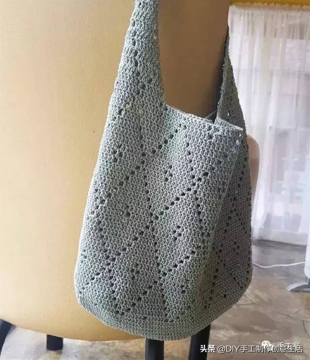 手工做的布包大全（钩一个漂亮的手工编织包包）