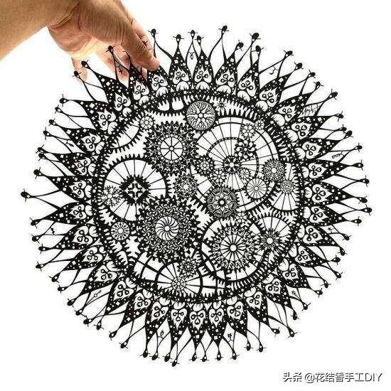 手工做贺卡（手工diy：新年贺卡不用买，自己就能做，几张卡纸就搞定）