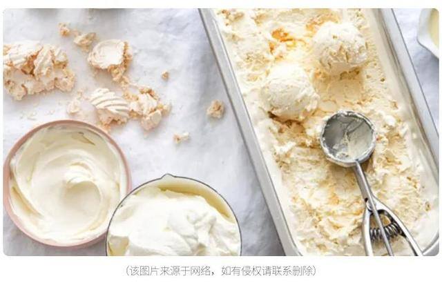 在家如何制作冰淇淋（在家也可以做出美味的冰激凌）
