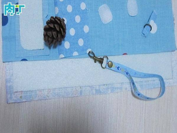 手工手机怎么做（手把手教你制作漂亮的拼布手机包包）