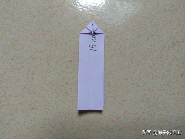 长方体怎么做手工制作（教你用一张纸怎么折一颗蝴蝶结戒指，折法简单又漂亮）