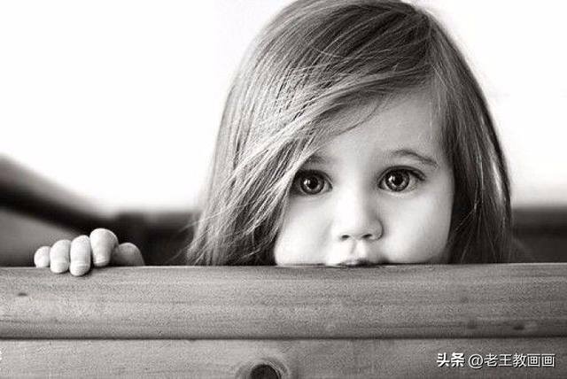 3-6岁儿童画画大全简单漂亮（素描小女孩的使用工具）