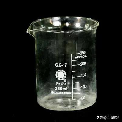 用废旧物品做手工简单又漂亮（手把手教你做“叶脉书签”）