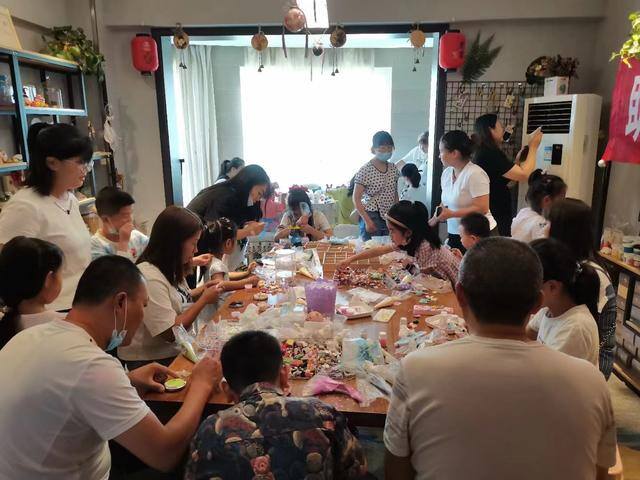 带娃做什么小本生意好（如何经营一家diy手工店）