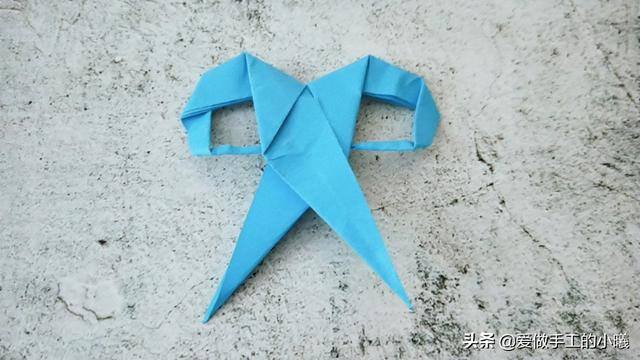 适合儿童做的手工（儿童趣味手工——简单剪刀折纸教程）