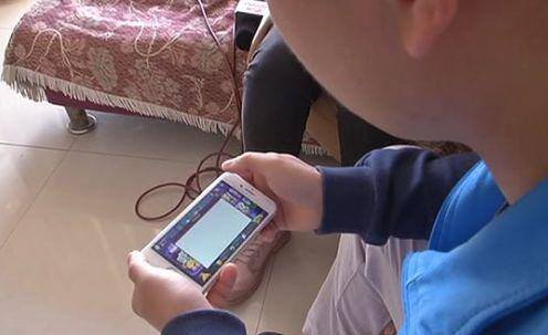 可以赚钱的斗地主（贵阳小伙玩游戏充值70万元，结果…）