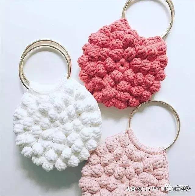 手工做的布包大全（钩一个漂亮的手工编织包包）