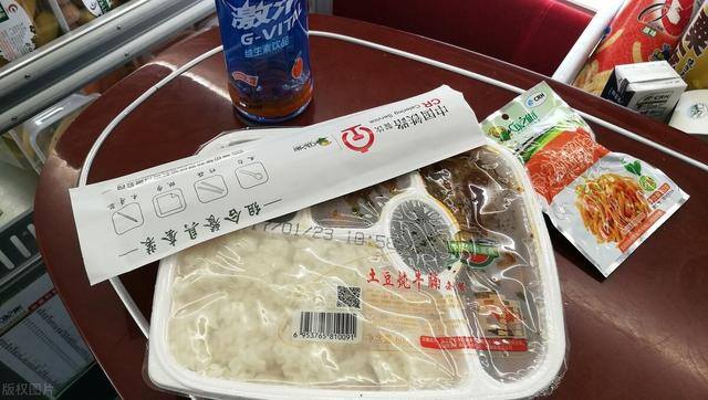 卖菜一天卖1000利润多少（卖盒饭日赚3000元也是轻轻松松）