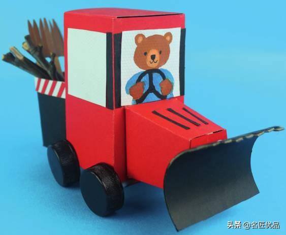 手工制作小汽车（简单又可爱的幼儿园小汽车制作教程）