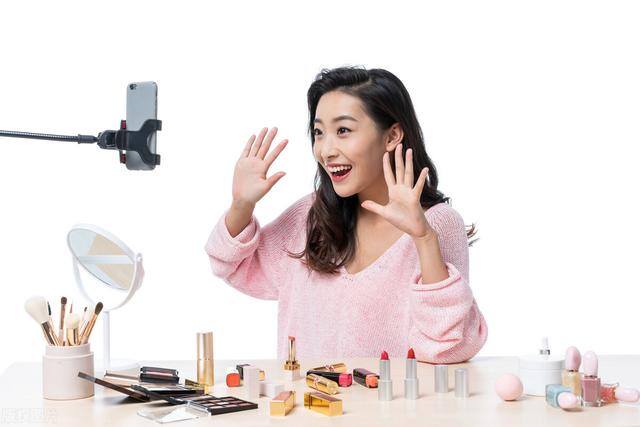 十种在家兼职挣钱的可靠方法（自媒体创业怎么赚钱？）