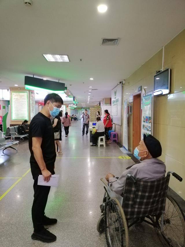 徐慧莹没钱怎么创业的（陈鹏：驻村扶贫队长）
