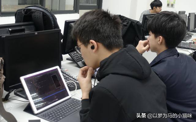 最赚钱的专业（大学毕业后报考的专业有哪些）