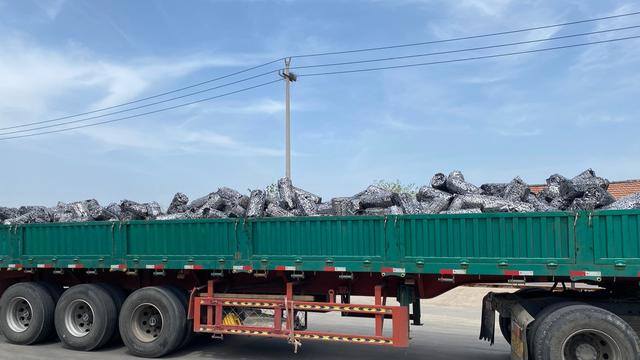 想做点小本生意不知道做什么好呢（废铁废钢行业怎么样？）