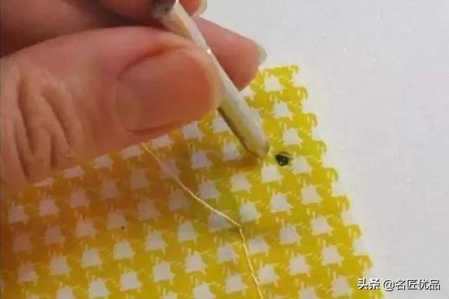 废品制作手工大全简单又漂亮（废弃的矿泉水瓶别扔，教你在家自制塑料瓶，孩子的最爱）