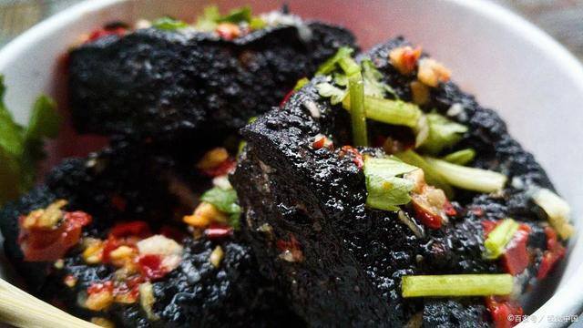 学什么小吃最赚钱最火（4种“摆摊就火”的地摊小吃，想摆摊的可以参考一下）