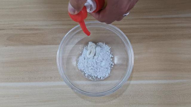 如何制作胶水（自制胶水的小妙招，方法简单又实用，快来学学吧）