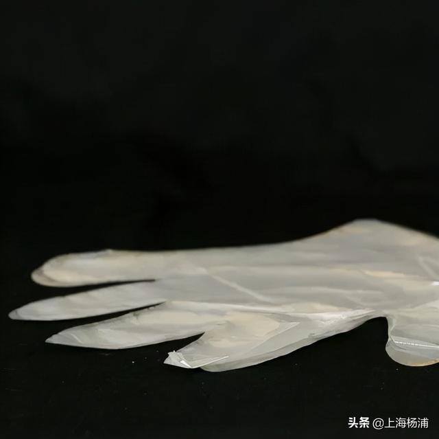 用废旧物品做手工简单又漂亮（手把手教你做“叶脉书签”）