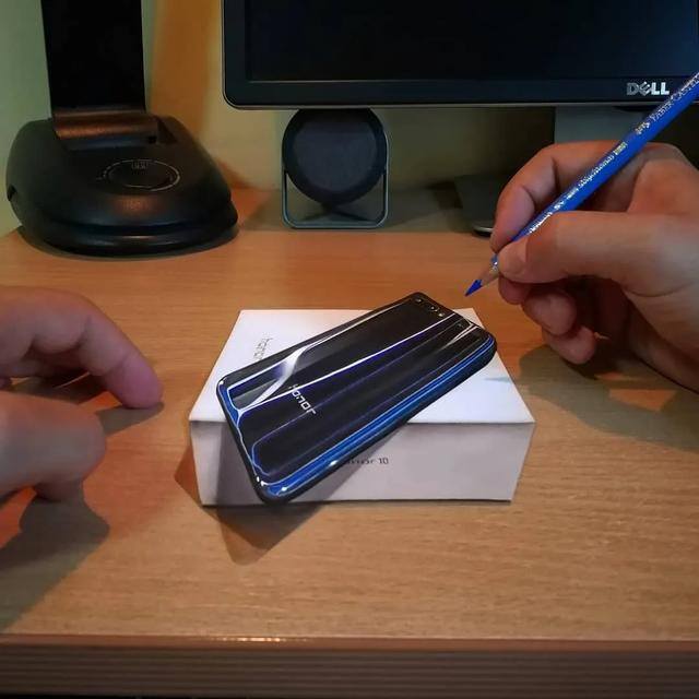 怎样在家画画赚钱（会画画的人就是这么厉害！）