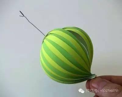 灯笼制作手工折纸（简单易学的小纸灯笼）