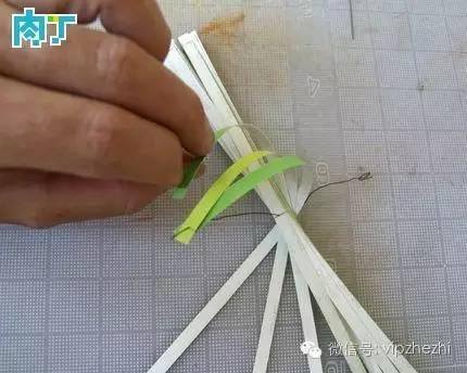 灯笼制作手工折纸（简单易学的小纸灯笼）