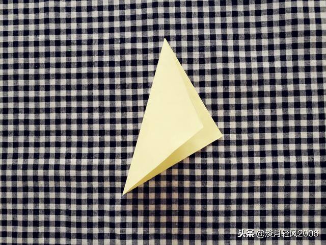 手工自制书签（用纸做一个实用的小书签）