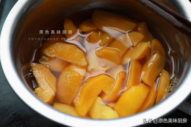家庭自制黄桃罐头的做法（想吃黄桃罐头不用买，简单3步就搞定）