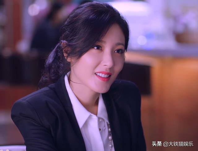 漂亮后娘养娃致富（《亲爱的，热爱的》里的韩佳佳，看似温柔如水）