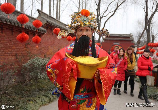 财神爷最佳摆放位置（财神爷摆放位置是怎么样的？）