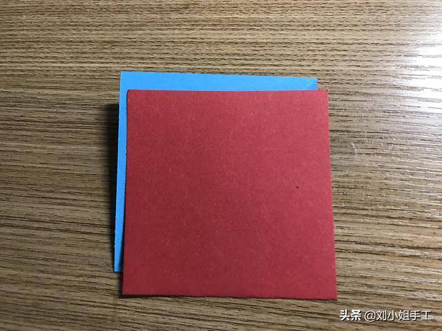 手工小雨伞的简单做法（简单易学的折纸小雨伞）