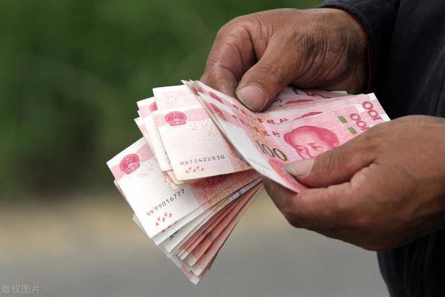 干什么工作挣的钱最多（民营企业为什么利润那么高？）