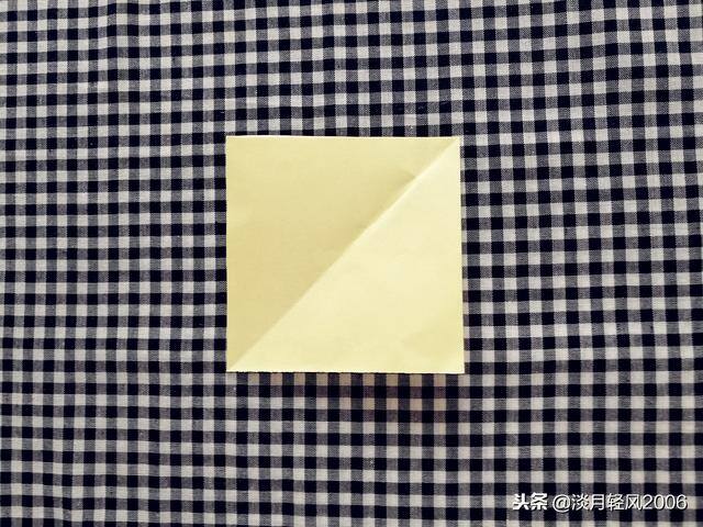 手工自制书签（用纸做一个实用的小书签）