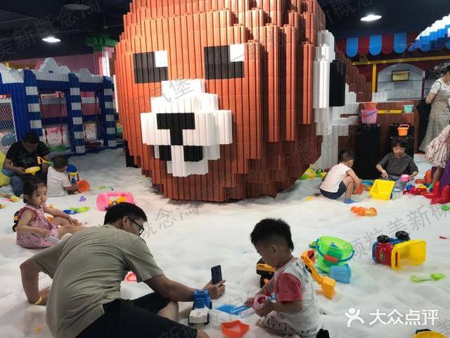 儿童娱乐加盟项目（儿童游乐设备加盟多少钱）