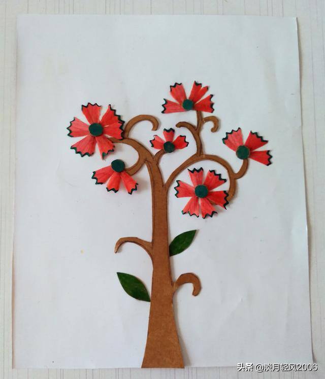 用废品做手工（幼儿园手工：废纸粘贴画）