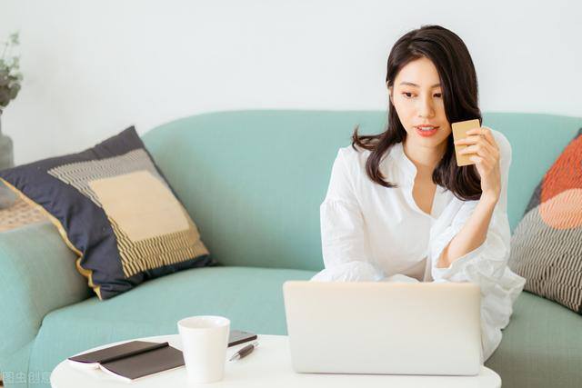 女生可以做什么工作（在银行工作，哪些岗位比较适合女生？）