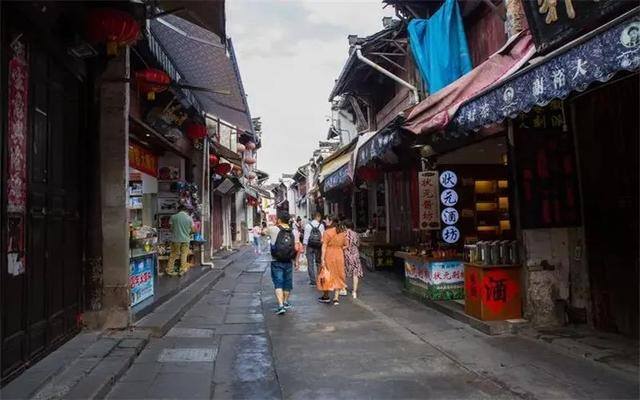 小本生意做什么好（不起眼的城市旮旯里的小生意，月入过万）