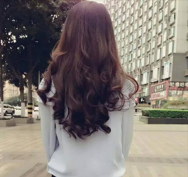 身体舒服又能赚钱（年轻人的生意才能赚钱快）