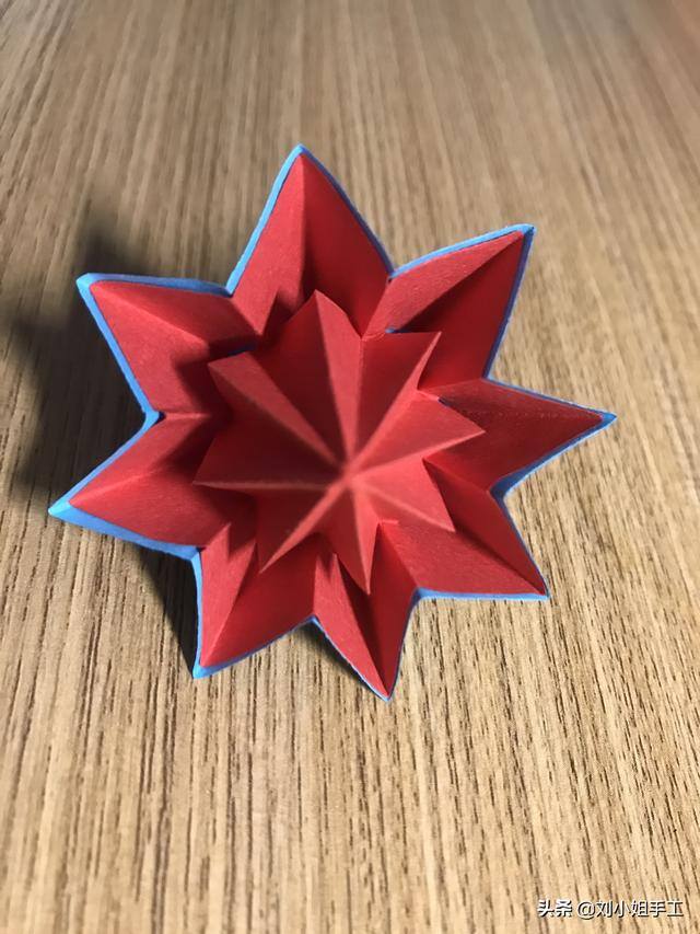 手工小雨伞的简单做法（简单易学的折纸小雨伞）