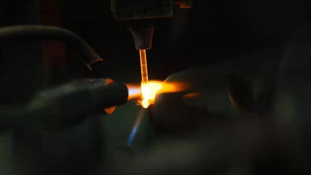 作坊小厂年赚500万（国之行，他才感受到从“解决温饱”）
