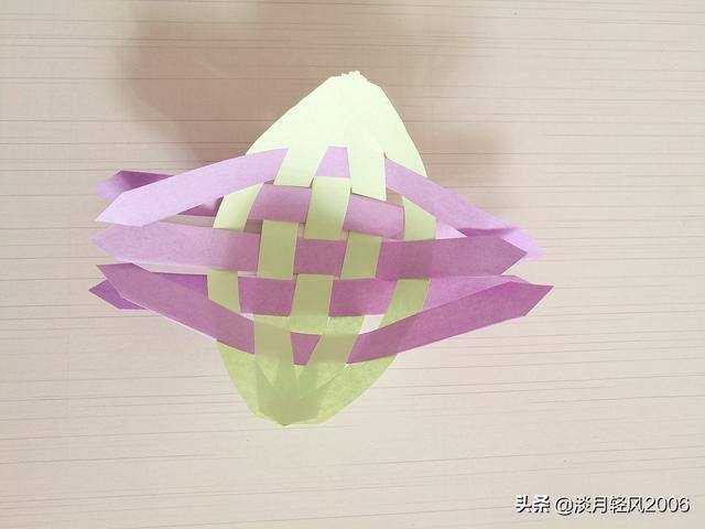 儿童简单手工（幼儿手工，用10个小纸条做一个小船，简单好学）