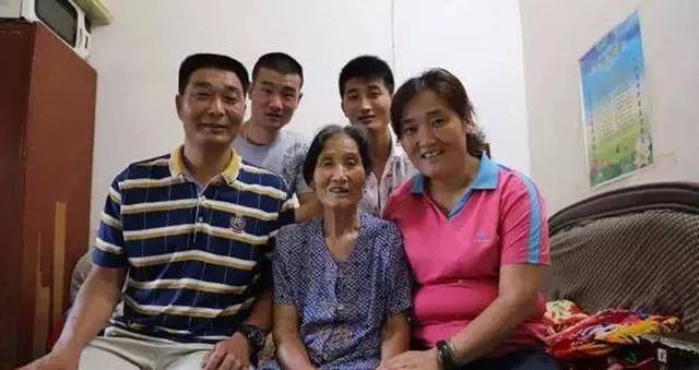 现在去伊拉克打工一月多少钱（弟弟被打成了“雇佣兵”，弟弟的做法让人深思）