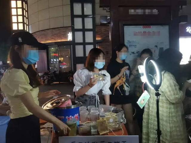 50种晚上地摊生意（生活，不能等待别人来安排）