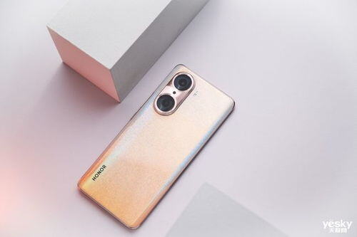 honor60pro是什么牌子手机多少钱