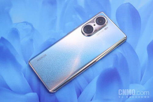 honor60pro是什么牌子手机多少钱