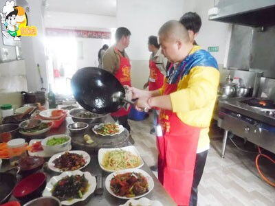 冬天卖什么小吃生意好街头摆摊