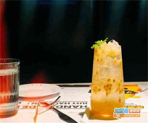 牛男奶茶加盟费多少钱